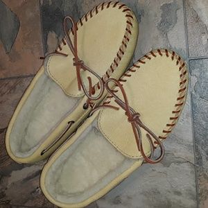 Cabelas Moccasins Slippers Size 11